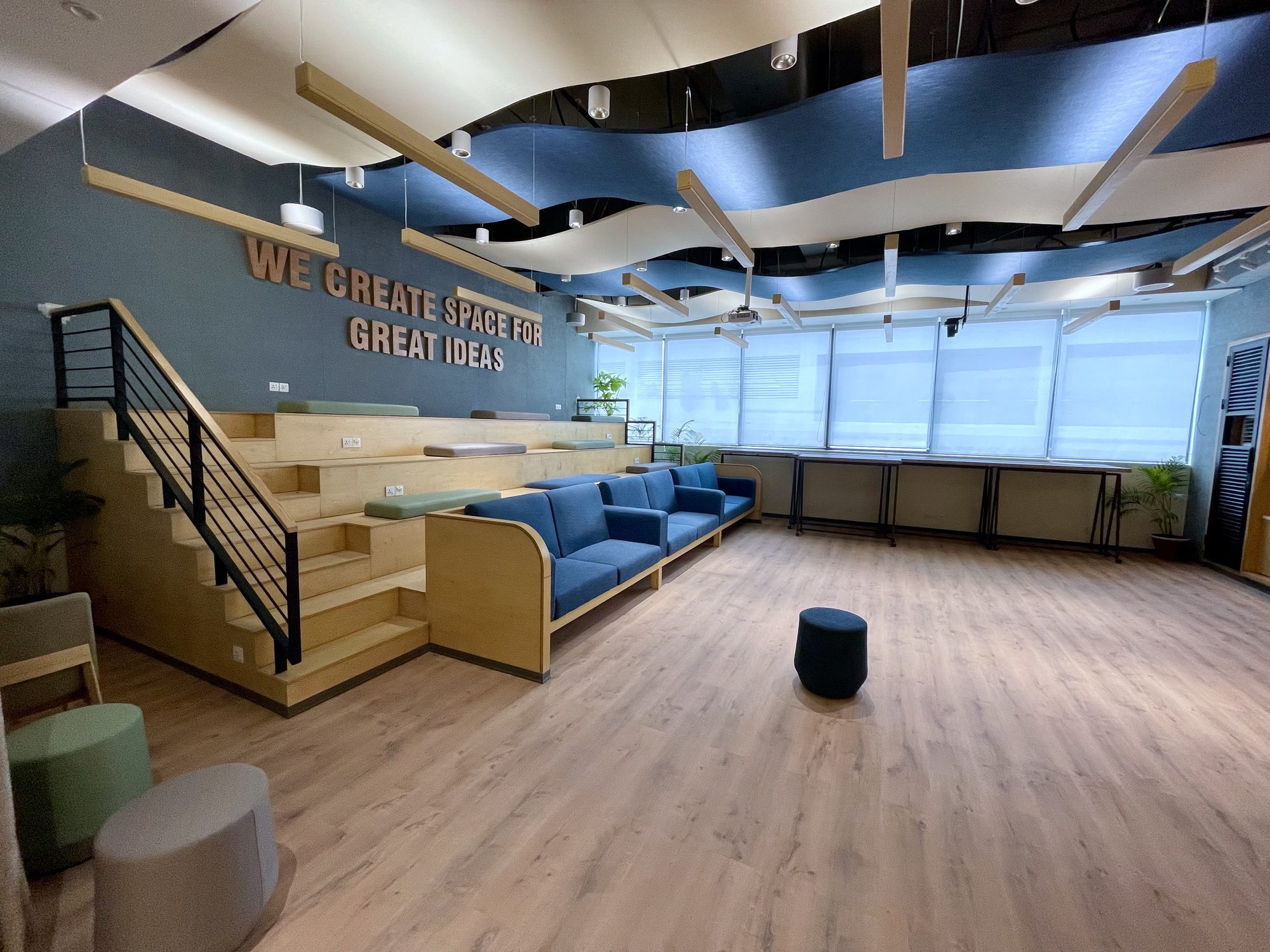 AM4B — Artistic Milliners Head Office